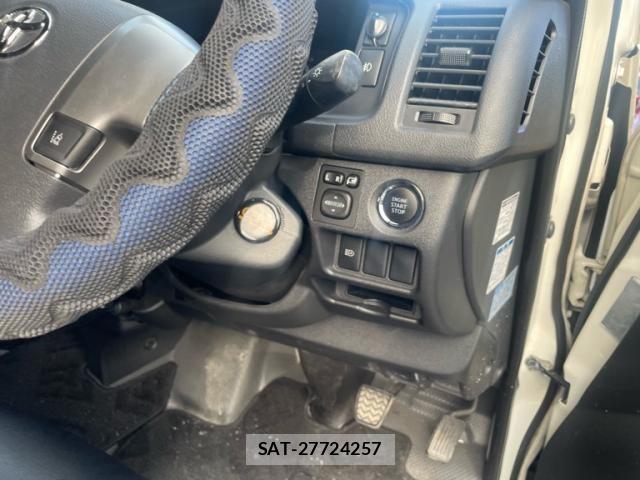 Toyota HIACE VAN 2019-11 8880005-22