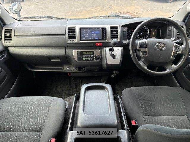 Toyota HIACE VAN 2020-08 8880008-2