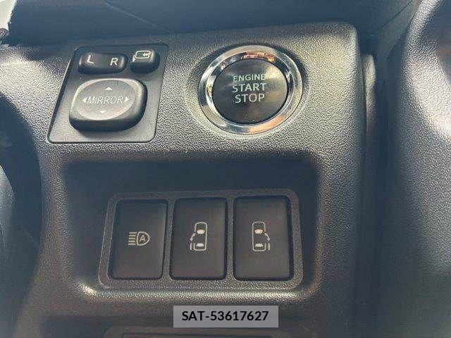 Toyota HIACE VAN 2020-08 8880008-7