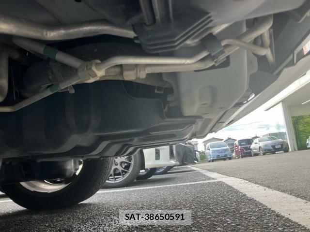 Toyota HIACE VAN 2017-01 8880010-8