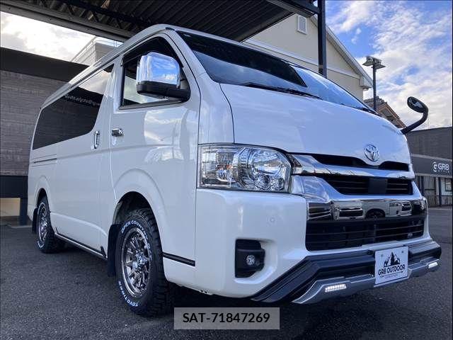 Toyota HIACE VAN 2024-02 8880003-10