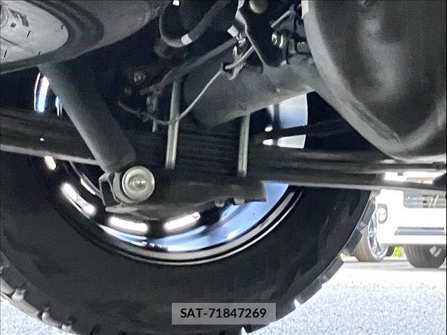 Toyota HIACE VAN 2024-02 8880003-21