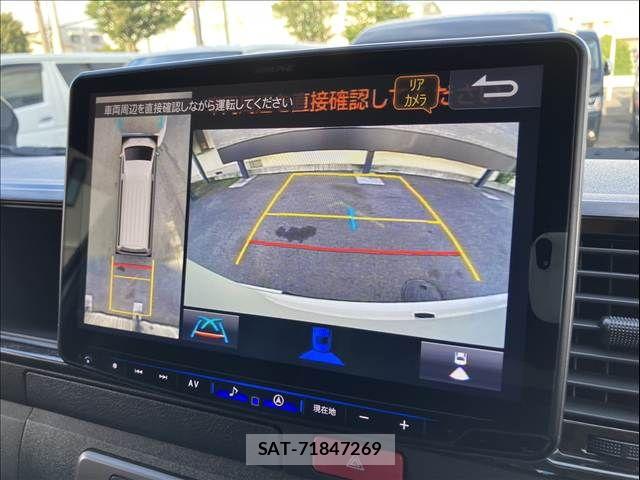 Toyota HIACE VAN 2024-02 8880003-5