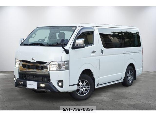 Toyota HIACE VAN 2022-10 8880004-0
