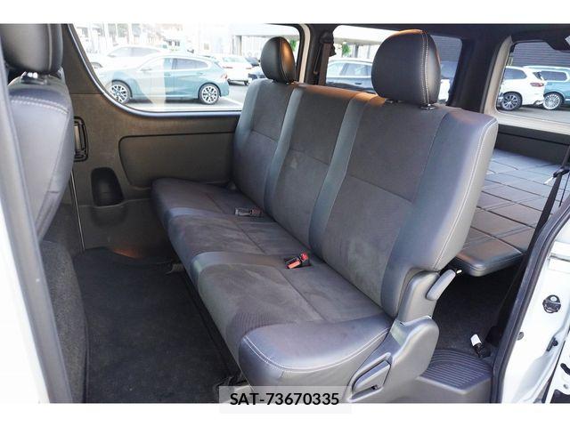 Toyota HIACE VAN 2022-10 8880004-22