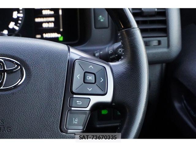 Toyota HIACE VAN 2022-10 8880004-28