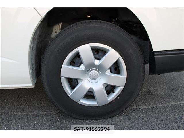 Toyota HIACE VAN 2021-04 8880009-17