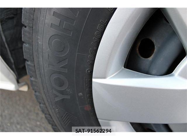 Toyota HIACE VAN 2021-04 8880009-19