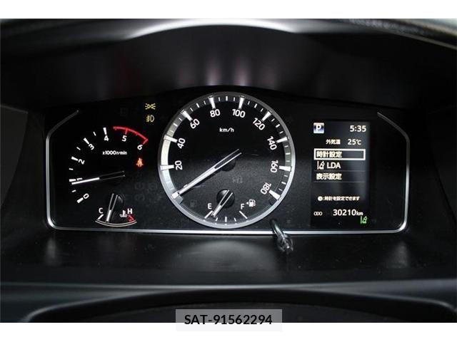 Toyota HIACE VAN 2021-04 8880009-3