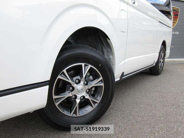 Toyota HIACE VAN 2025-07 8880002-8