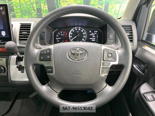 Toyota HIACE VAN 2024-08 8883692-10