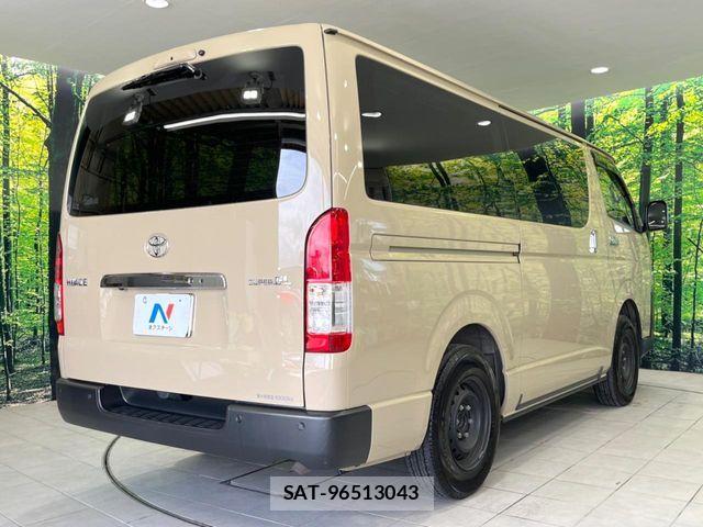 Toyota HIACE VAN 2024-08 8883692-16