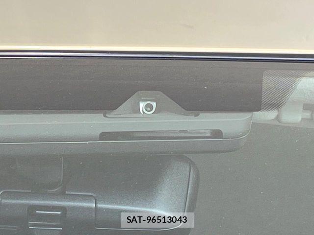 Toyota HIACE VAN 2024-08 8883692-4