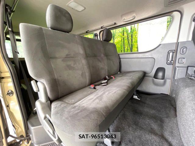 Toyota HIACE VAN 2024-08 8883692-8