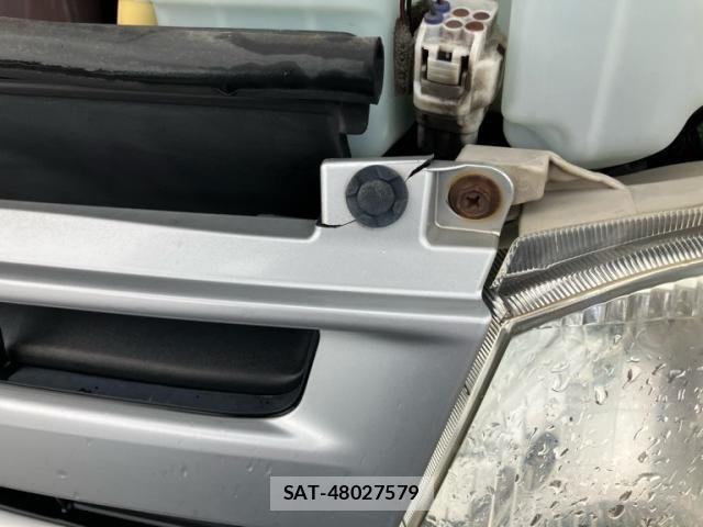 Toyota HIACE VAN 2011-09 8883693-16