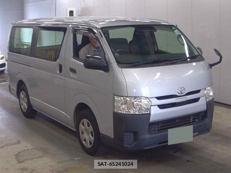 Toyota HIACE VAN 2018 1061710-0