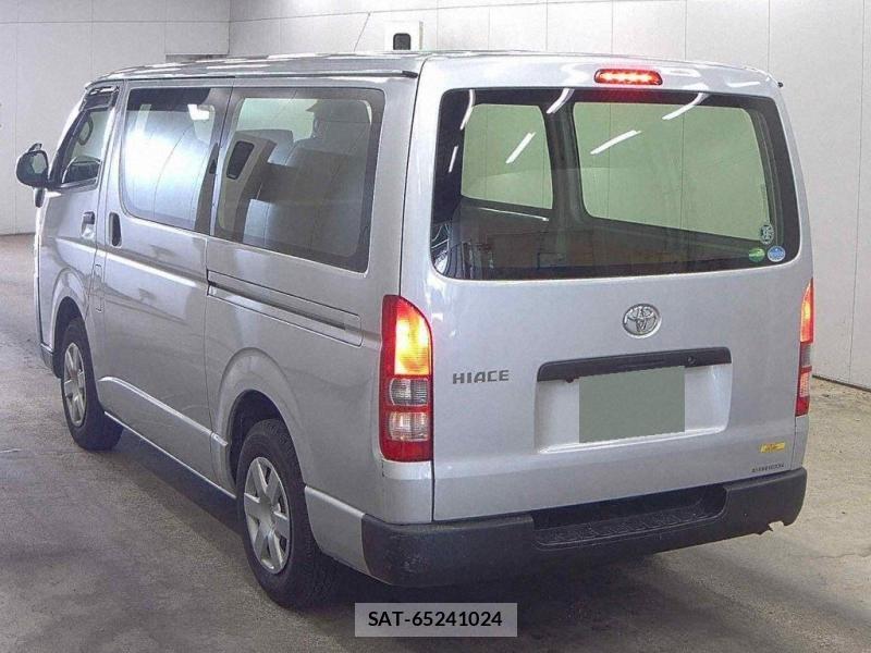 Toyota HIACE VAN 2018 1061710-2