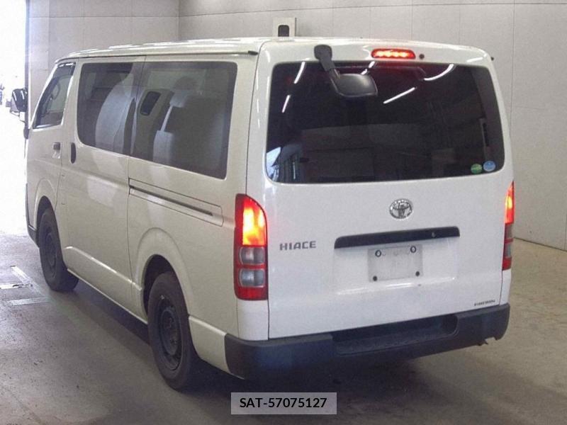 Toyota HIACE VAN 2019 1061709-2