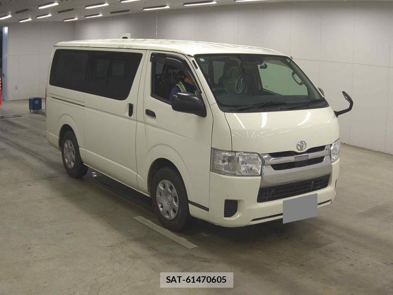 Toyota HIACE VAN 2018 1082501-0