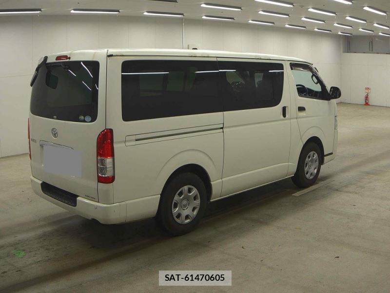 Toyota HIACE VAN 2018 1082501-1