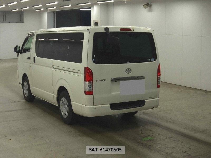 Toyota HIACE VAN 2018 1082501-2