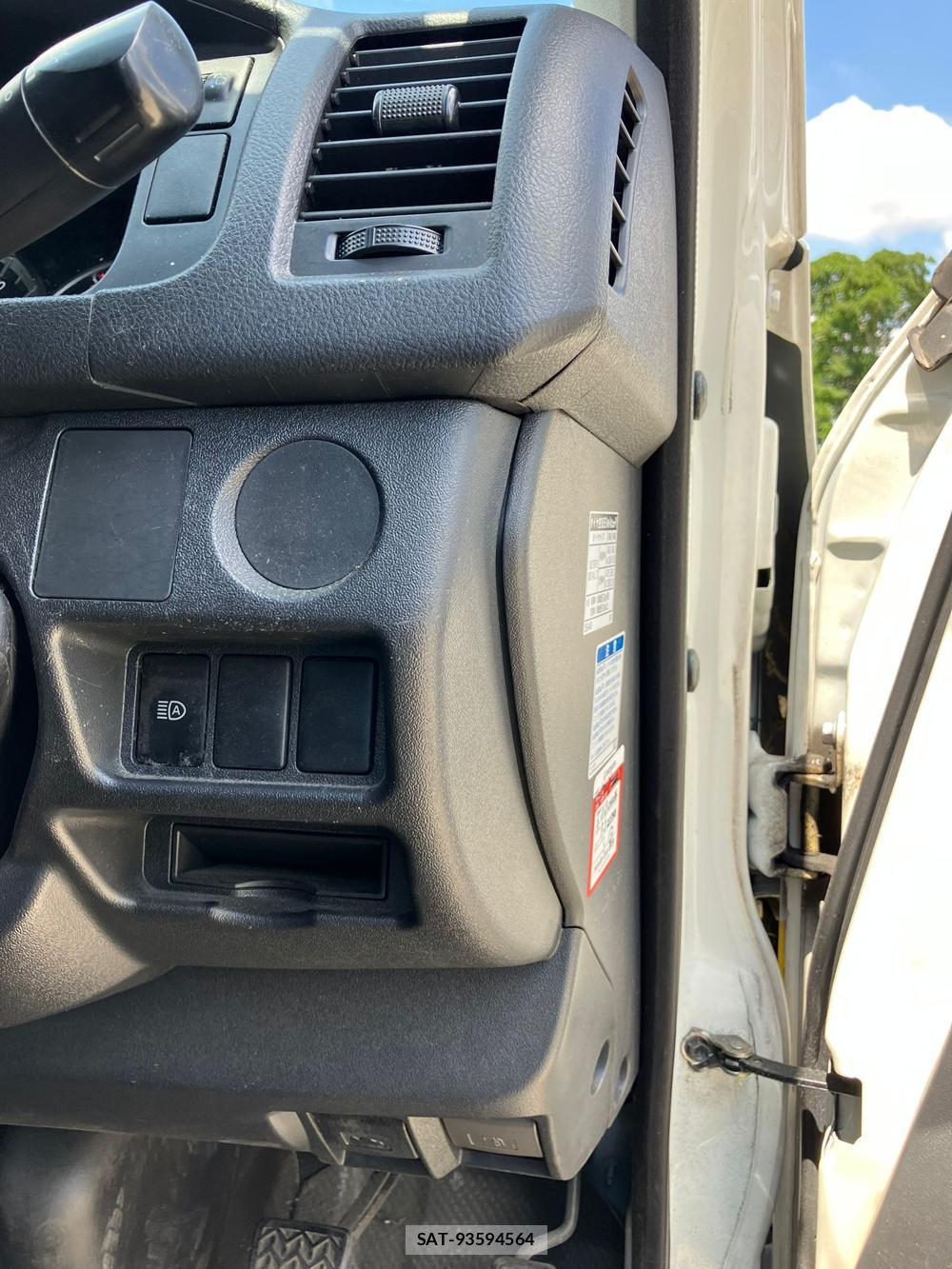 Toyota HIACE VAN 2019 1177541-23