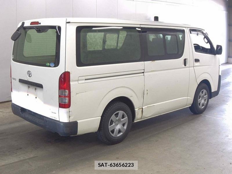 Toyota HIACE VAN 2018 1202150-1