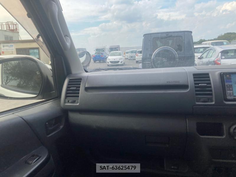 Toyota HIACE VAN 2019 1218393-16