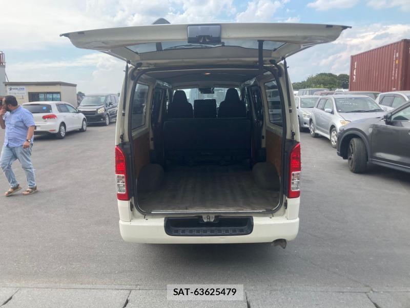 Toyota HIACE VAN 2019 1218393-27