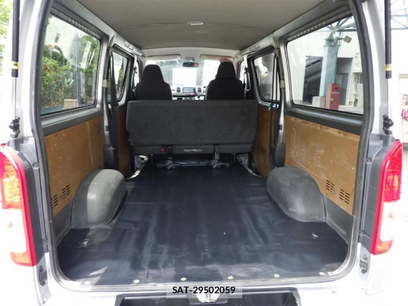 Toyota HIACE VAN 2019 1268885-5