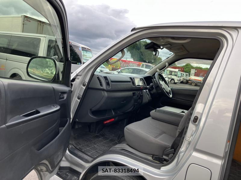 Toyota HIACE VAN 2019 1252846-9