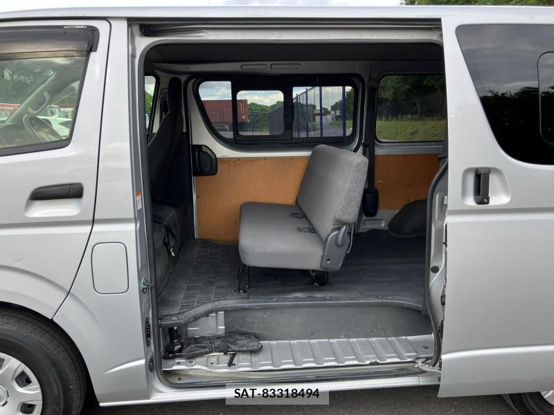 Toyota HIACE VAN 2019 1252846-11