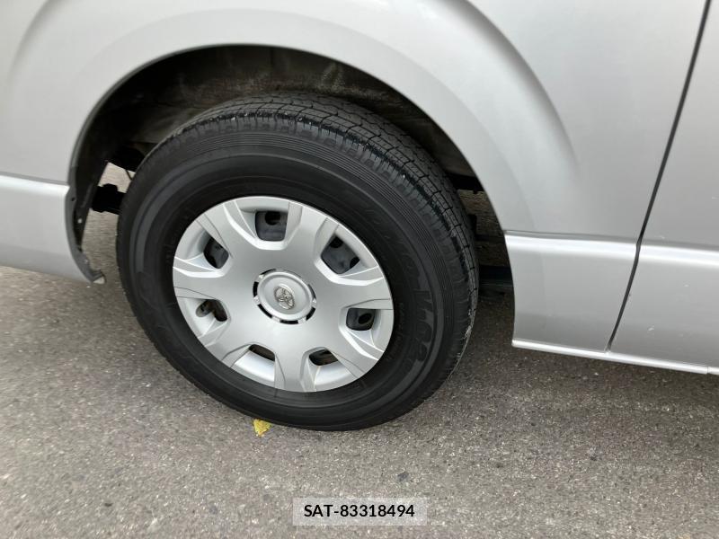 Toyota HIACE VAN 2019 1252846-18