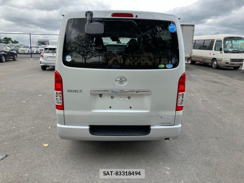 Toyota HIACE VAN 2019 1252846-3