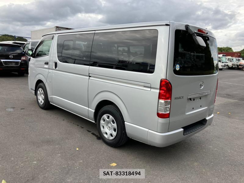 Toyota HIACE VAN 2019 1252846-4