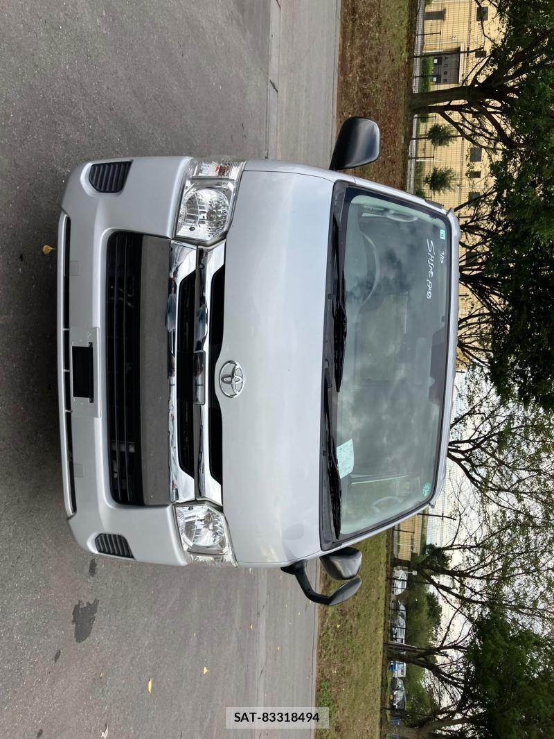 Toyota HIACE VAN 2019 1252846-7