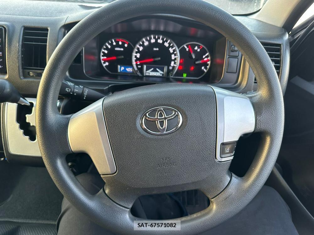 Toyota HIACE VAN 2020 1611441-15