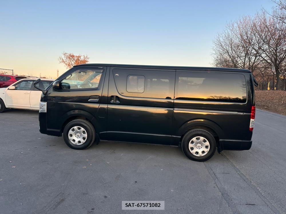 Toyota HIACE VAN 2020 1611441-1