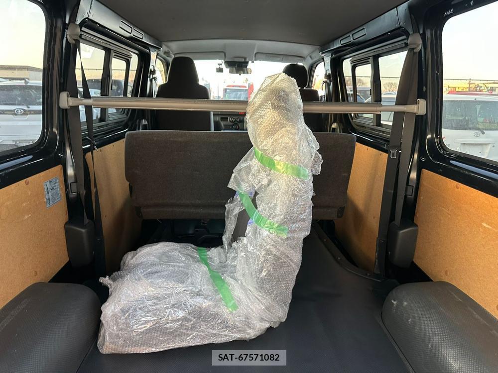 Toyota HIACE VAN 2020 1611441-26