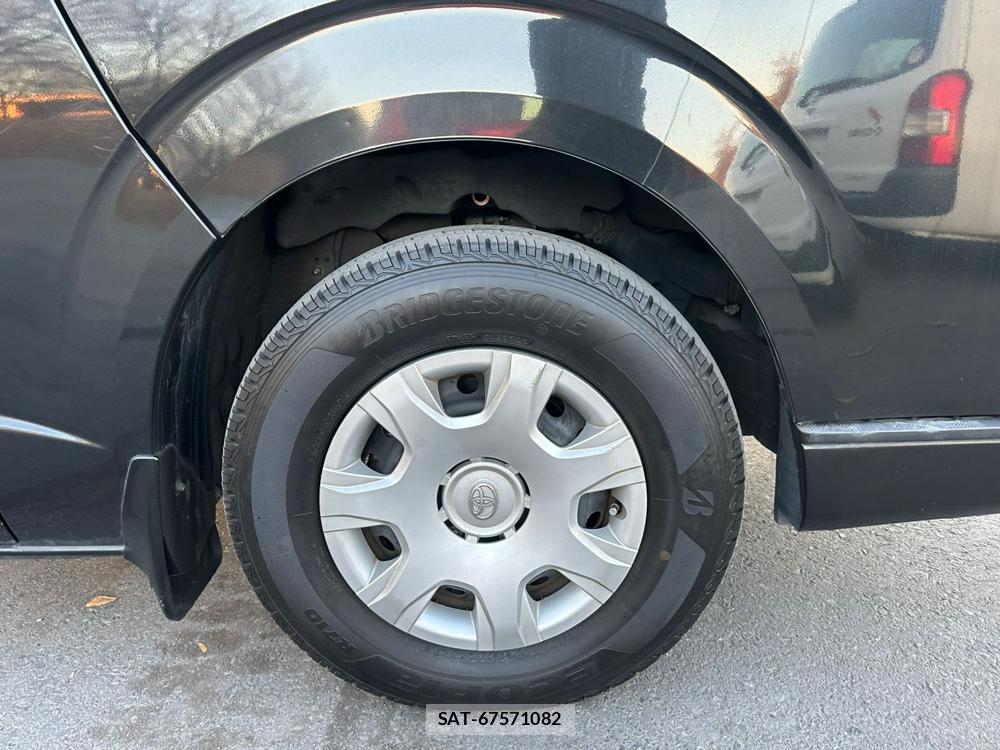 Toyota HIACE VAN 2020 1611441-34
