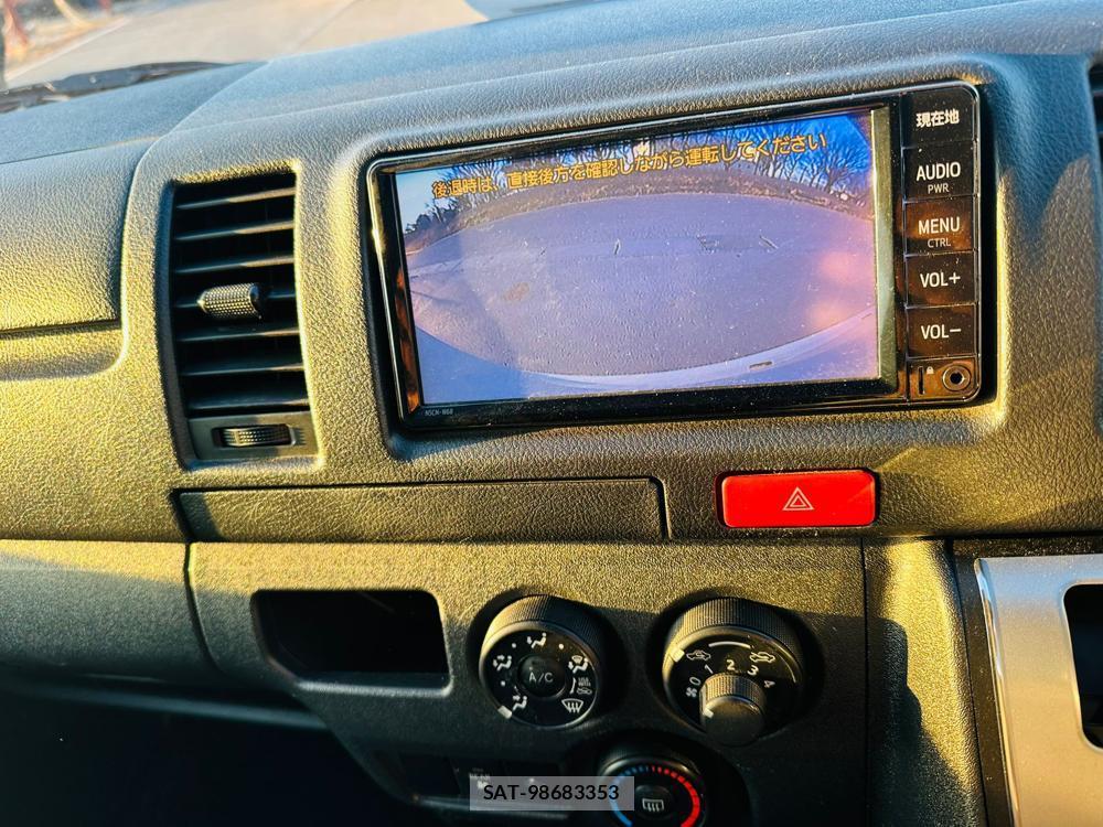 Toyota HIACE VAN 2020 2985605-18