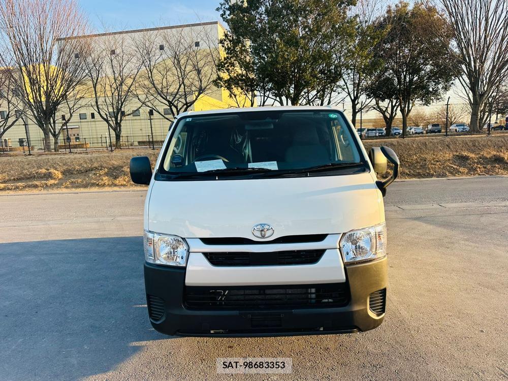 Toyota HIACE VAN 2020 2985605-7