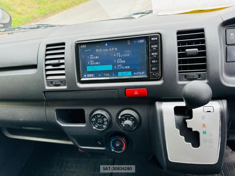 Toyota HIACE VAN 2020 6544239-19