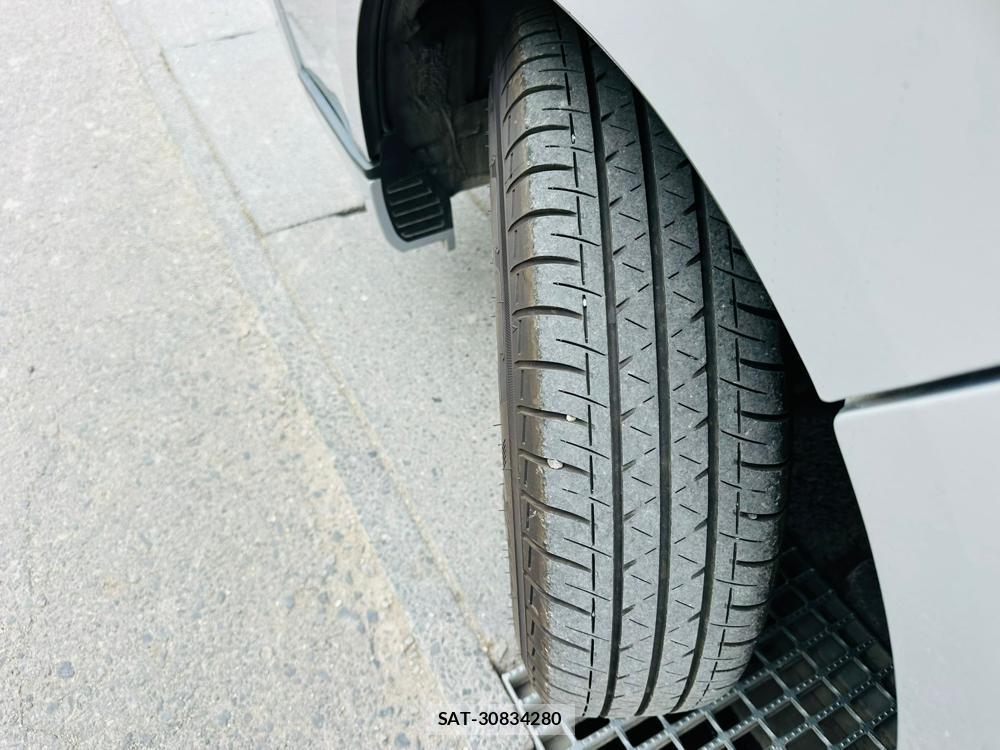 Toyota HIACE VAN 2020 6544239-31