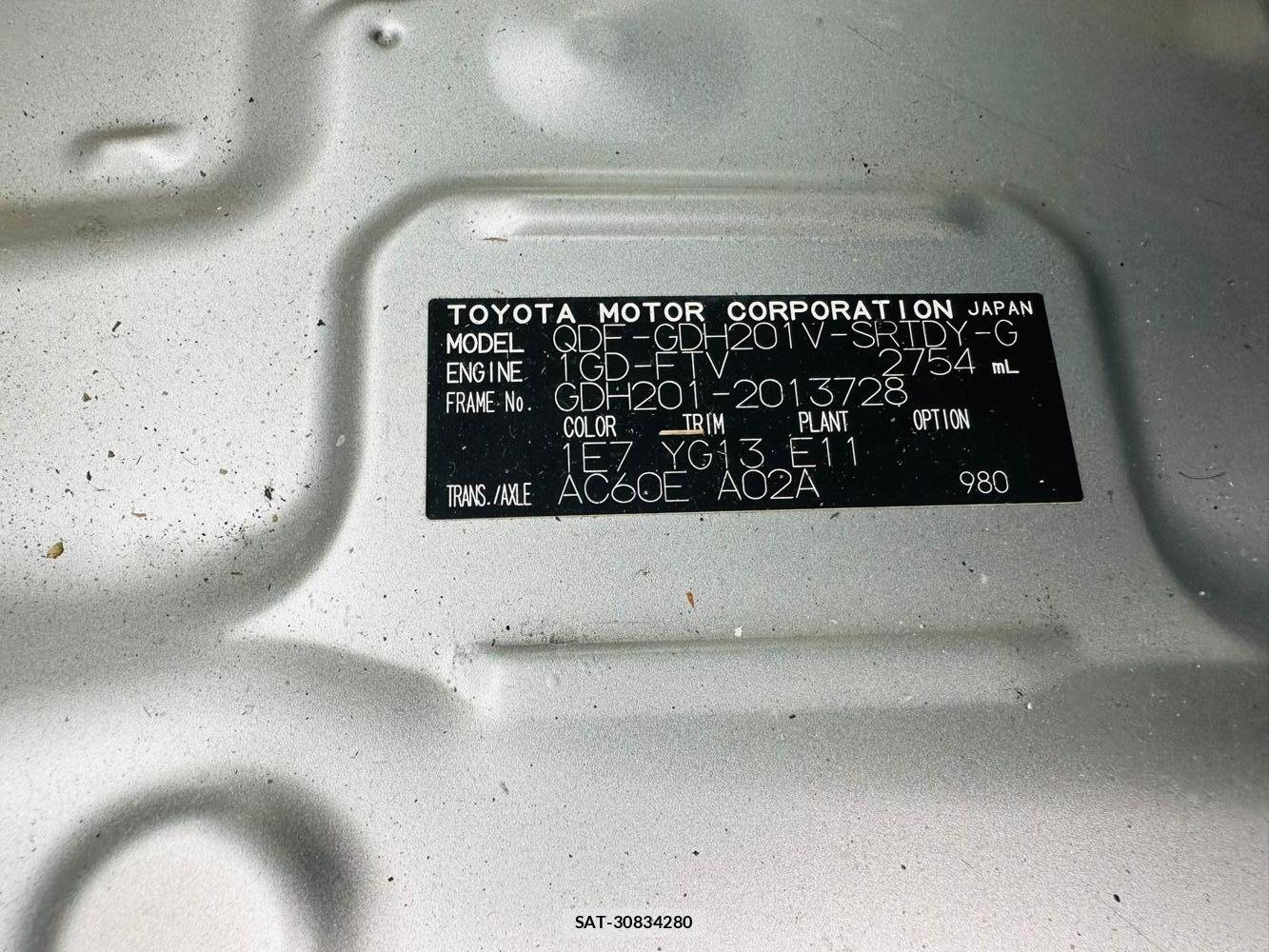 Toyota HIACE VAN 2020 6544239-39