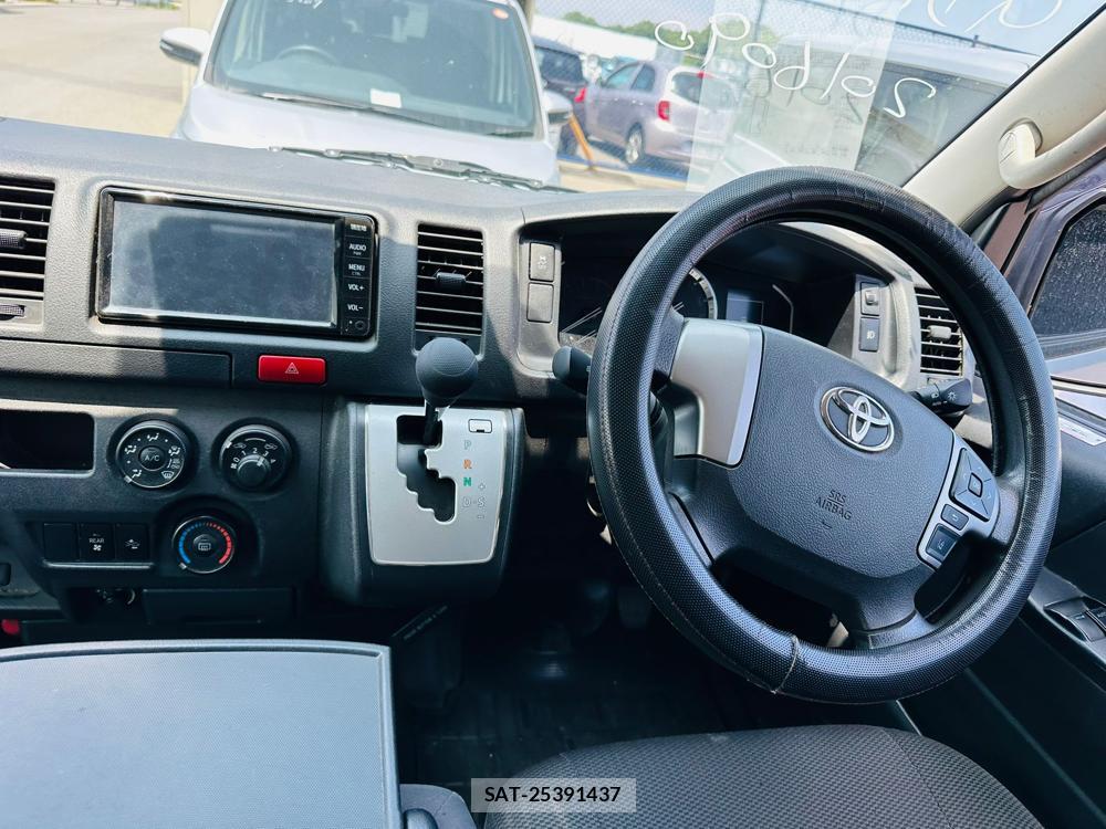 Toyota HIACE VAN 2020 6665809-11