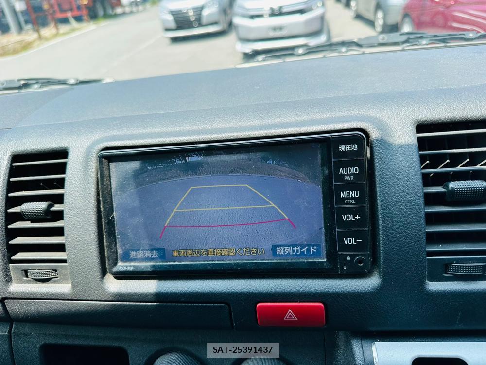 Toyota HIACE VAN 2020 6665809-16
