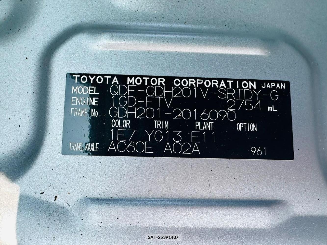 Toyota HIACE VAN 2020 6665809-36