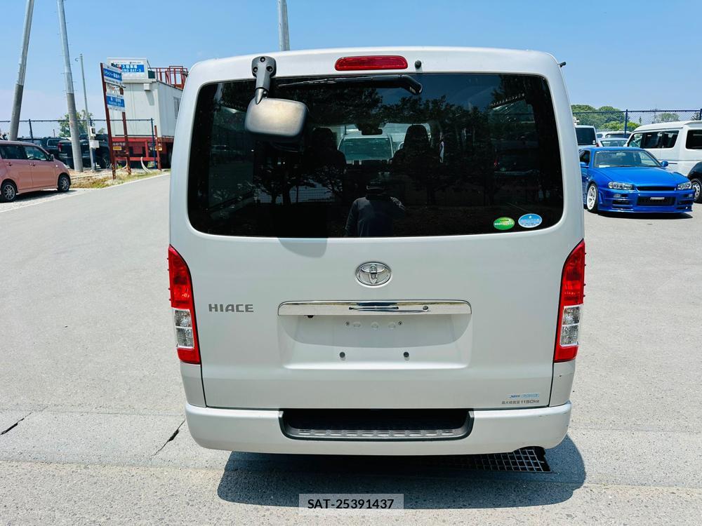 Toyota HIACE VAN 2020 6665809-3