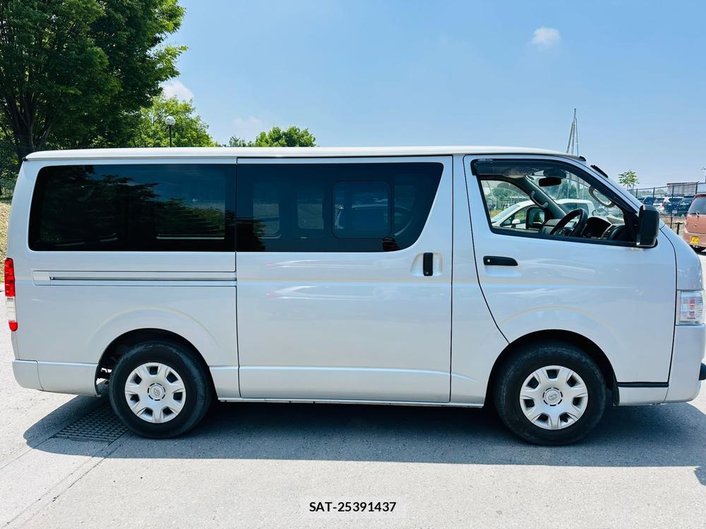 Toyota HIACE VAN 2020 6665809-5